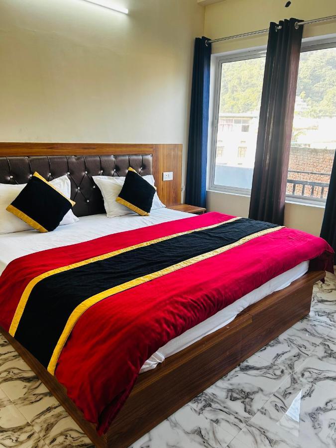 Chandra Palace Rishīkesh Eksteriør billede